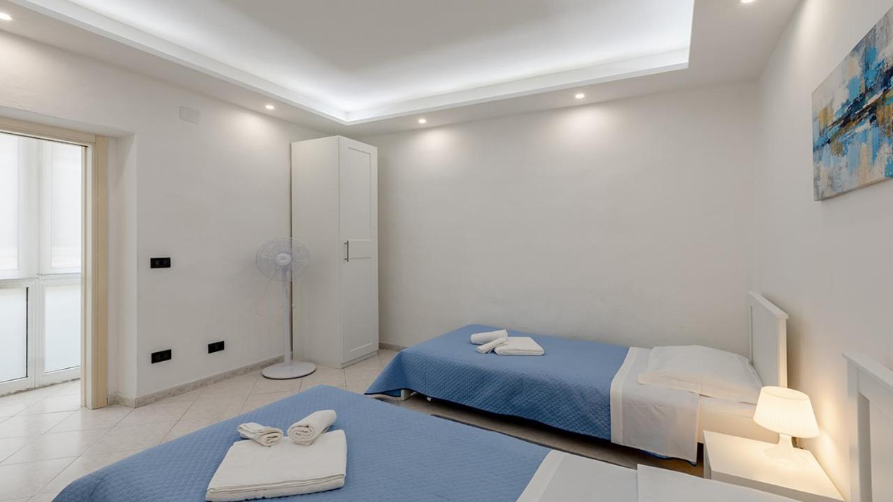 La Casa Di Nonno Roberto By Rentbeat Apartman Livorno Kültér fotó